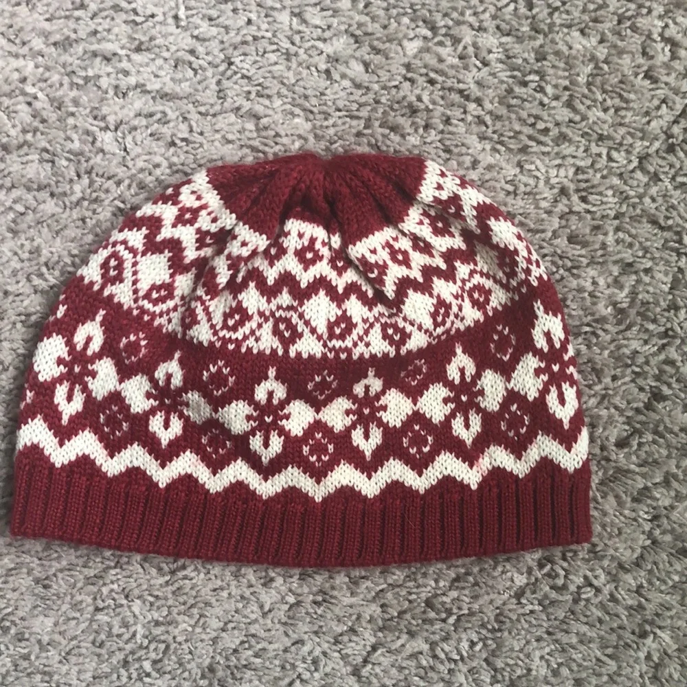 Hat - Picture 2 of 4